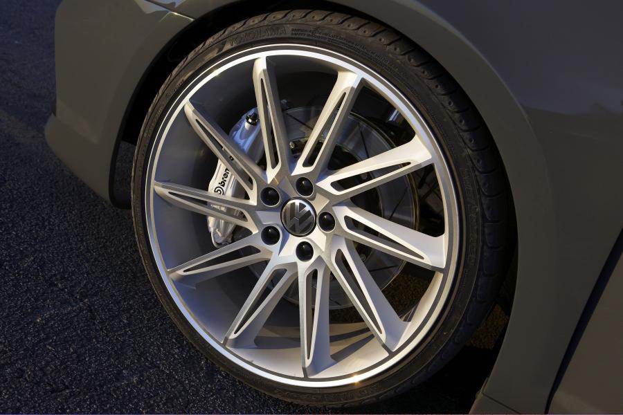  Volkswagen Passat CC Eco Performance Concept 2008 года  (фото 9 из 10)
